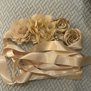 Elegant Cream/ Beige Floral Sash Belt